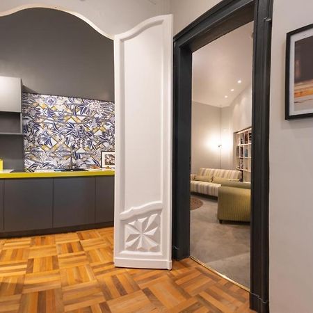 Lavi' Suite Elegante Centrale Luminoso Turin Luaran gambar